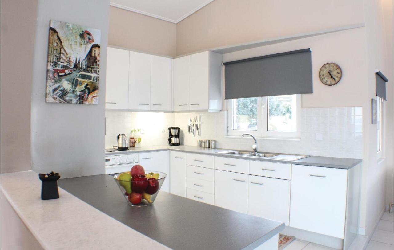 Amazing Home In Chalkida With Wifi Εξωτερικό φωτογραφία